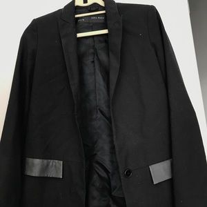 Black Zara blazer